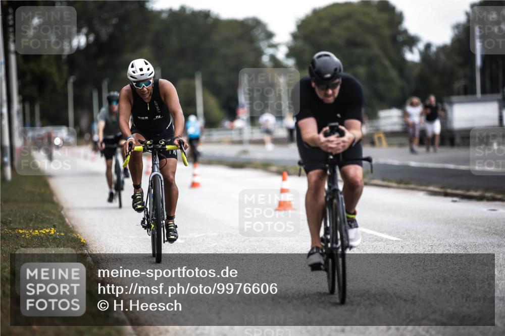 16.08.2026 - KN Förde Triathlon 2026 H.Heesch http://msf.ph/oto/9976606 16.08.2026 11:18:54 Radfahren 310, 356, 384, 425 meine-sportfotos.de