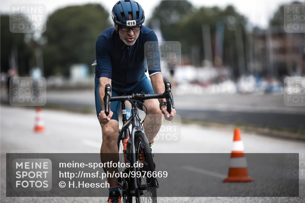 16.08.2026 - KN Förde Triathlon 2026 H.Heesch http://msf.ph/oto/9976669 16.08.2026 11:19:14 Radfahren 313, 319, 342, 347, 365, 372, 391, 416 meine-sportfotos.de