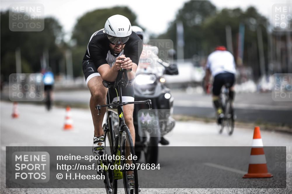 16.08.2026 - KN Förde Triathlon 2026 H.Heesch http://msf.ph/oto/9976684 16.08.2026 11:19:17 Radfahren 313, 319, 342, 347, 365, 372, 416 meine-sportfotos.de