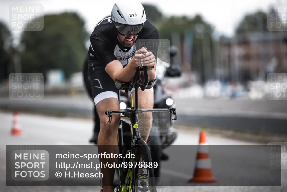 16.08.2026 - KN Förde Triathlon 2026 H.Heesch http://msf.ph/oto/9976689 16.08.2026 11:19:18 Radfahren 313, 319, 342, 347, 365, 372 meine-sportfotos.de
