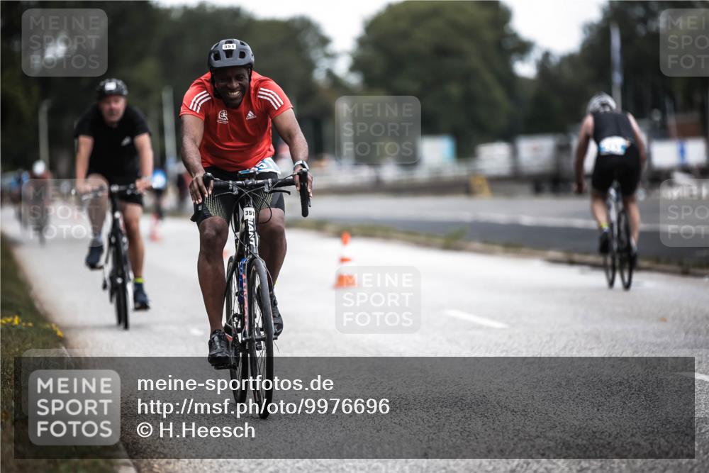 16.08.2026 - KN Förde Triathlon 2026 H.Heesch http://msf.ph/oto/9976696 16.08.2026 11:19:24 Radfahren 305, 305, 351, 377, 801 meine-sportfotos.de