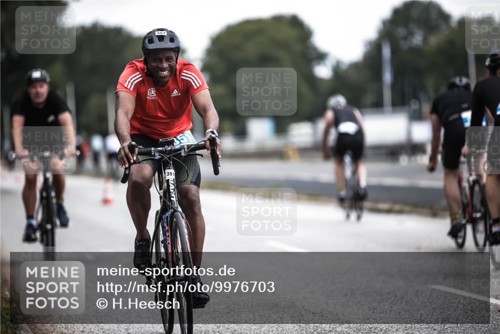 16.08.2026 - KN Förde Triathlon 2026 H.Heesch http://msf.ph/oto/9976703 16.08.2026 11:19:24 Radfahren 305, 305, 351, 377, 801 meine-sportfotos.de