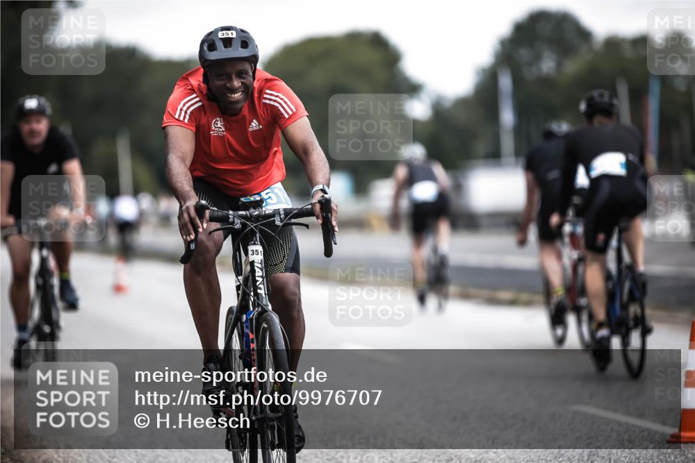 16.08.2026 - KN Förde Triathlon 2026 H.Heesch http://msf.ph/oto/9976707 16.08.2026 11:19:24 Radfahren 305, 305, 351, 377, 801 meine-sportfotos.de