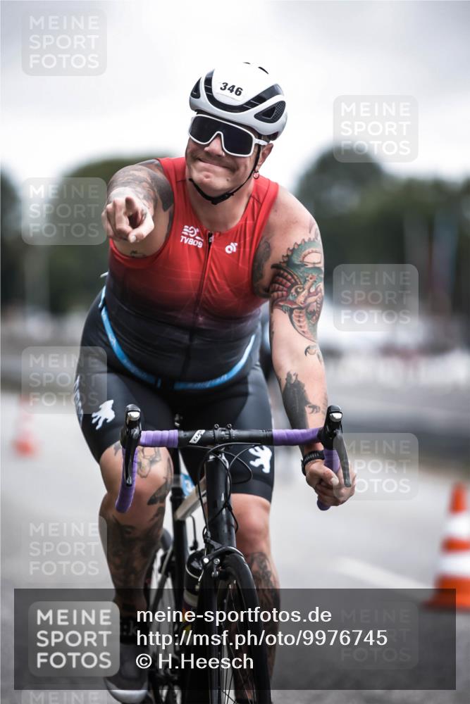 16.08.2026 - KN Förde Triathlon 2026 H.Heesch http://msf.ph/oto/9976745 16.08.2026 11:19:31 Radfahren 323, 346, 427 meine-sportfotos.de