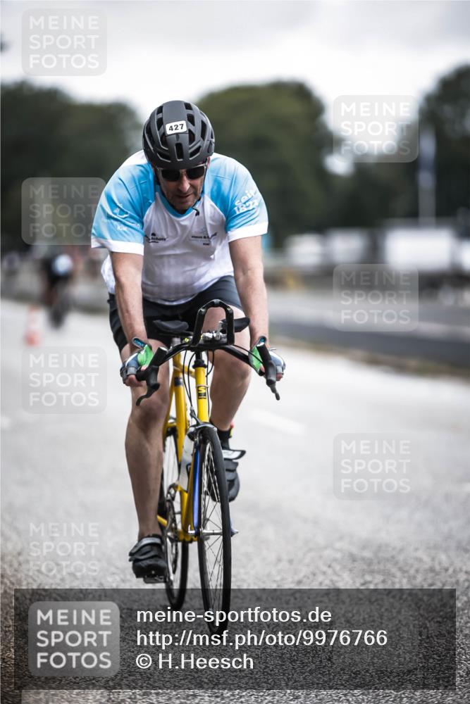 16.08.2026 - KN Förde Triathlon 2026 H.Heesch http://msf.ph/oto/9976766 16.08.2026 11:19:35 Radfahren 323, 427 meine-sportfotos.de