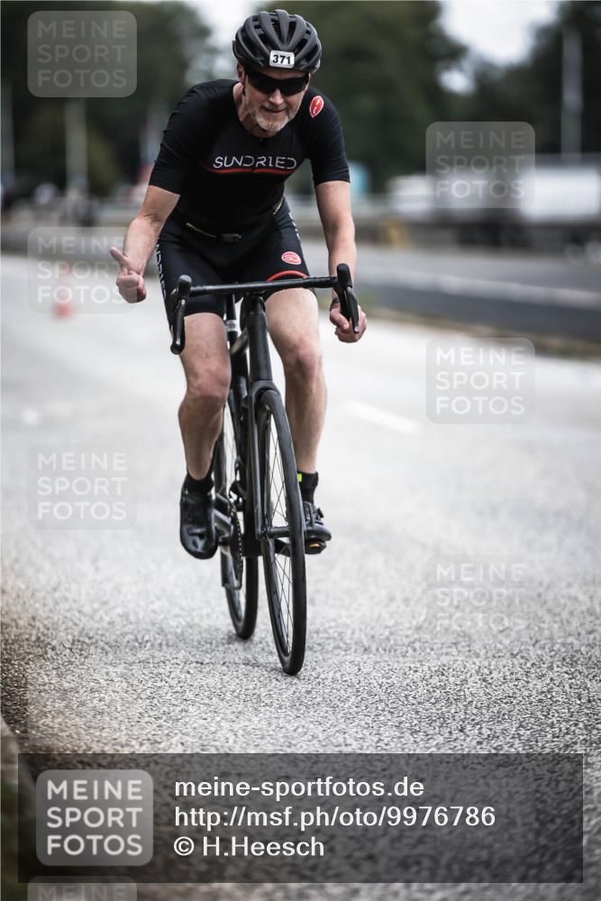 16.08.2026 - KN Förde Triathlon 2026 H.Heesch http://msf.ph/oto/9976786 16.08.2026 11:19:50 Radfahren 317, 318, 340, 371, 382, 383, 397, 435 meine-sportfotos.de