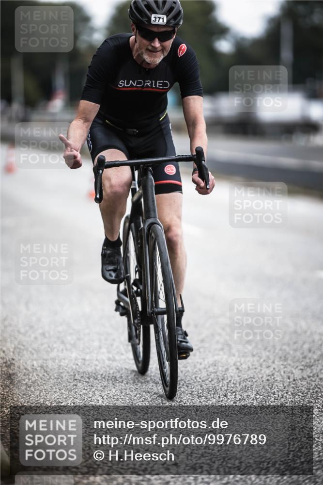 16.08.2026 - KN Förde Triathlon 2026 H.Heesch http://msf.ph/oto/9976789 16.08.2026 11:19:50 Radfahren 317, 318, 340, 371, 382, 383, 397, 435 meine-sportfotos.de