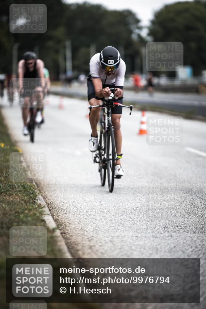 16.08.2026 - KN Förde Triathlon 2026 H.Heesch http://msf.ph/oto/9976794 16.08.2026 11:19:51 Radfahren 317, 318, 340, 371, 382, 383, 397, 435 meine-sportfotos.de