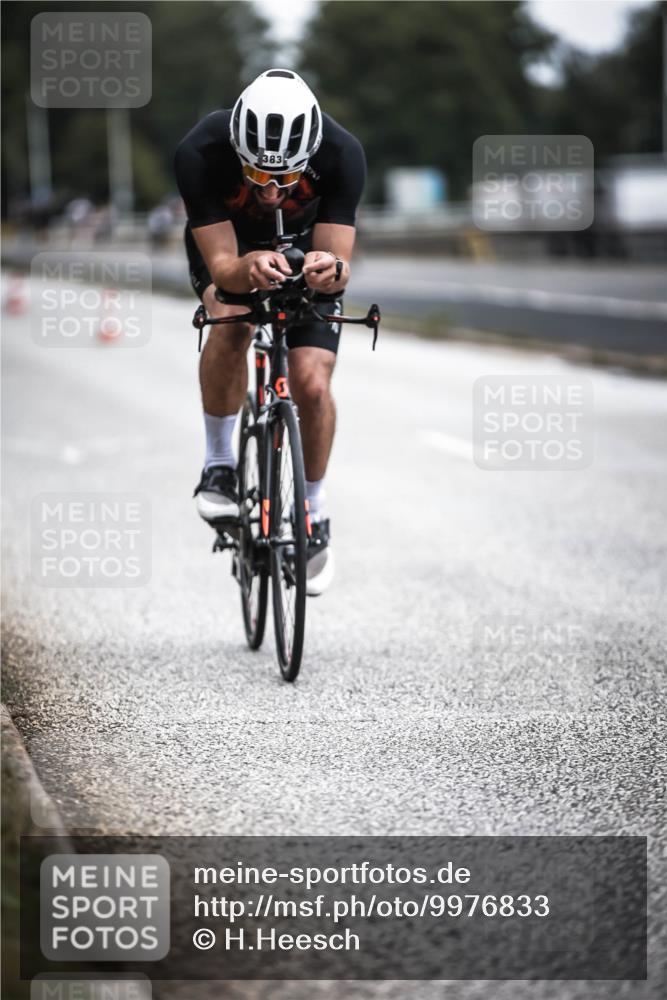 16.08.2026 - KN Förde Triathlon 2026 H.Heesch http://msf.ph/oto/9976833 16.08.2026 11:19:55 Radfahren 318, 349, 382, 383, 389, 435 meine-sportfotos.de