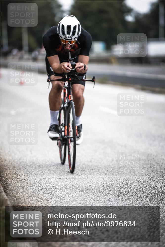 16.08.2026 - KN Förde Triathlon 2026 H.Heesch http://msf.ph/oto/9976834 16.08.2026 11:19:55 Radfahren 318, 349, 382, 383, 389, 435 meine-sportfotos.de