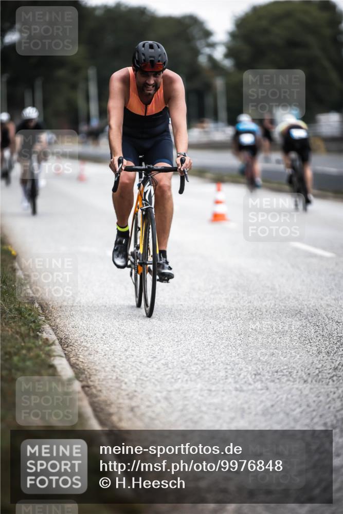 16.08.2026 - KN Förde Triathlon 2026 H.Heesch http://msf.ph/oto/9976848 16.08.2026 11:19:58 Radfahren 321, 349, 369, 383, 389, 417, 439 meine-sportfotos.de