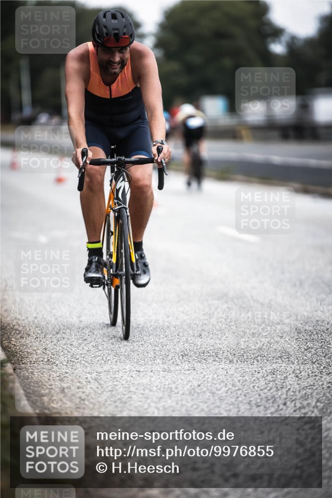 16.08.2026 - KN Förde Triathlon 2026 H.Heesch http://msf.ph/oto/9976855 16.08.2026 11:19:58 Radfahren 321, 349, 369, 383, 389, 417, 439 meine-sportfotos.de
