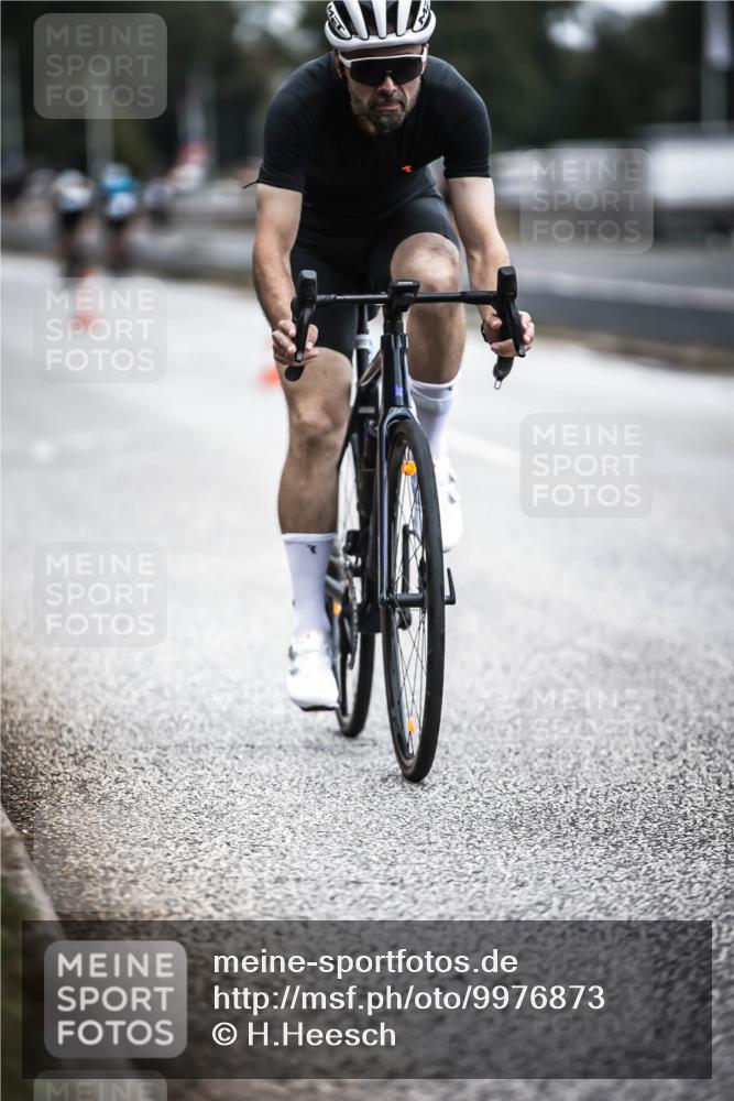 16.08.2026 - KN Förde Triathlon 2026 H.Heesch http://msf.ph/oto/9976873 16.08.2026 11:20:01 Radfahren 314, 321, 329, 349, 368, 369, 389, 390, 417, 439 meine-sportfotos.de