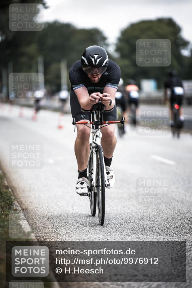 16.08.2026 - KN Förde Triathlon 2026 H.Heesch http://msf.ph/oto/9976912 16.08.2026 11:20:12 Radfahren 311, 325 meine-sportfotos.de