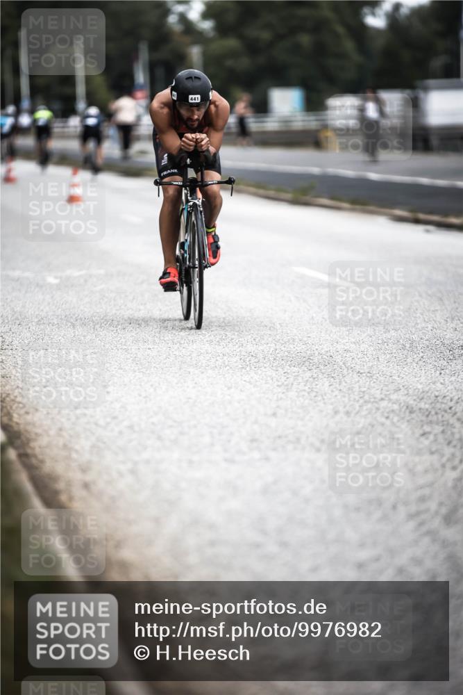 16.08.2026 - KN Förde Triathlon 2026 H.Heesch http://msf.ph/oto/9976982 16.08.2026 11:20:47 Radfahren 403, 441 meine-sportfotos.de