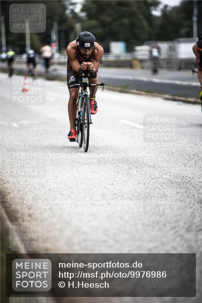 16.08.2026 - KN Förde Triathlon 2026 H.Heesch http://msf.ph/oto/9976986 16.08.2026 11:20:47 Radfahren 403, 441 meine-sportfotos.de