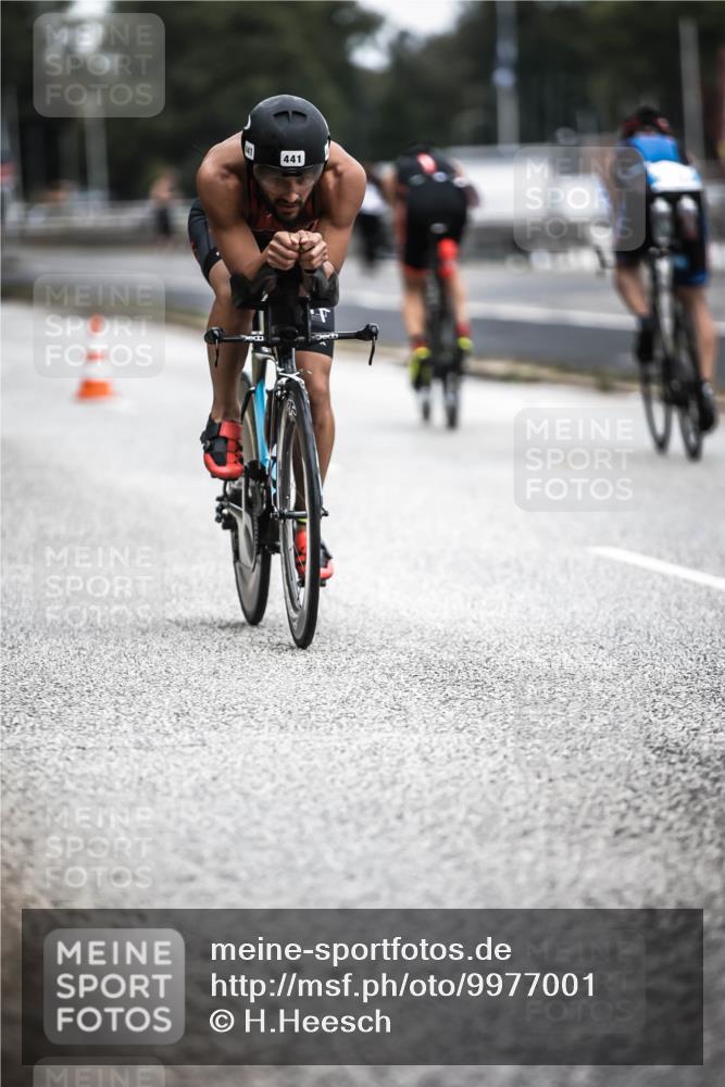 16.08.2026 - KN Förde Triathlon 2026 H.Heesch http://msf.ph/oto/9977001 16.08.2026 11:20:47 Radfahren 403, 441 meine-sportfotos.de