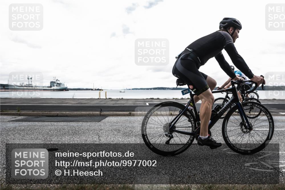 16.08.2026 - KN Förde Triathlon 2026 H.Heesch http://msf.ph/oto/9977002 16.08.2026 11:32:11 Radfahren 365, 393, 394, 410 meine-sportfotos.de