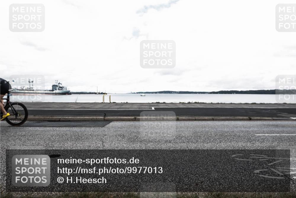 16.08.2026 - KN Förde Triathlon 2026 H.Heesch http://msf.ph/oto/9977013 16.08.2026 11:32:26 Radfahren 401, 408, 439 meine-sportfotos.de