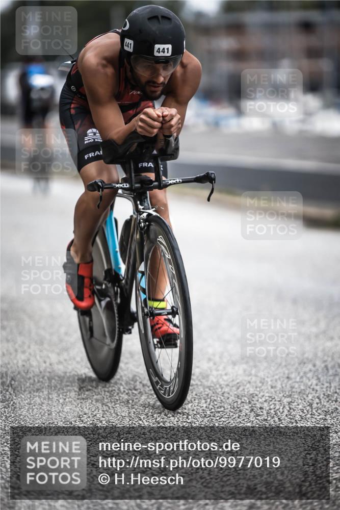 16.08.2026 - KN Förde Triathlon 2026 H.Heesch http://msf.ph/oto/9977019 16.08.2026 11:20:48 Radfahren 395, 403, 441 meine-sportfotos.de