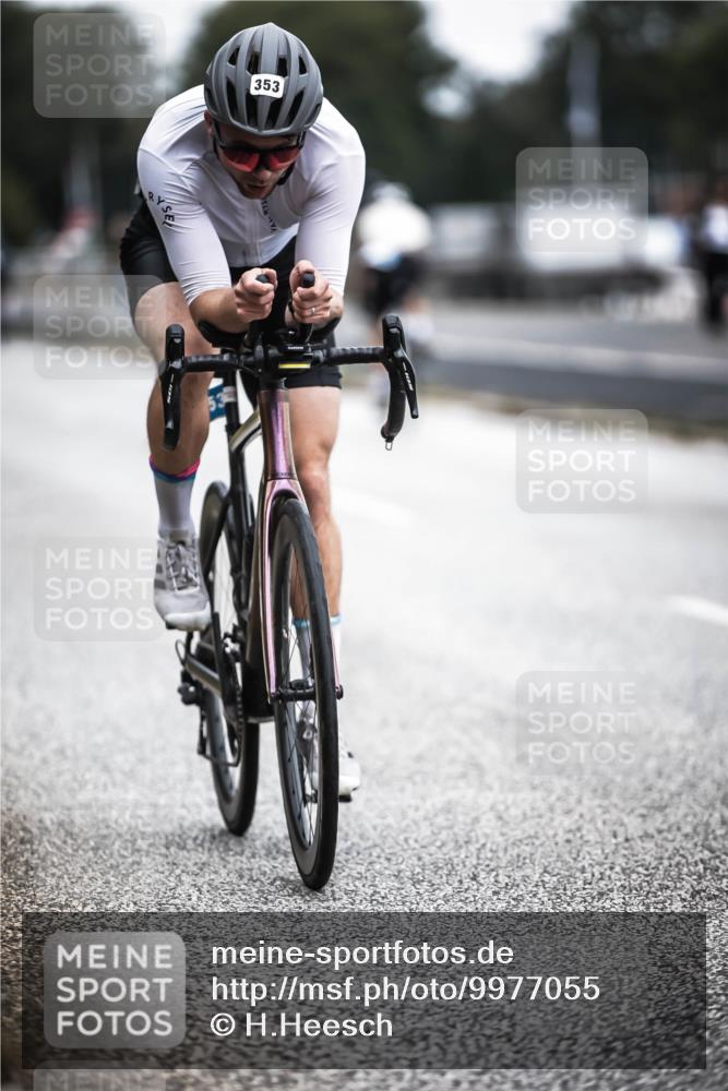 16.08.2026 - KN Förde Triathlon 2026 H.Heesch http://msf.ph/oto/9977055 16.08.2026 11:21:01 Radfahren 316, 353, 364, 379, 386, 410, 411, 430 meine-sportfotos.de
