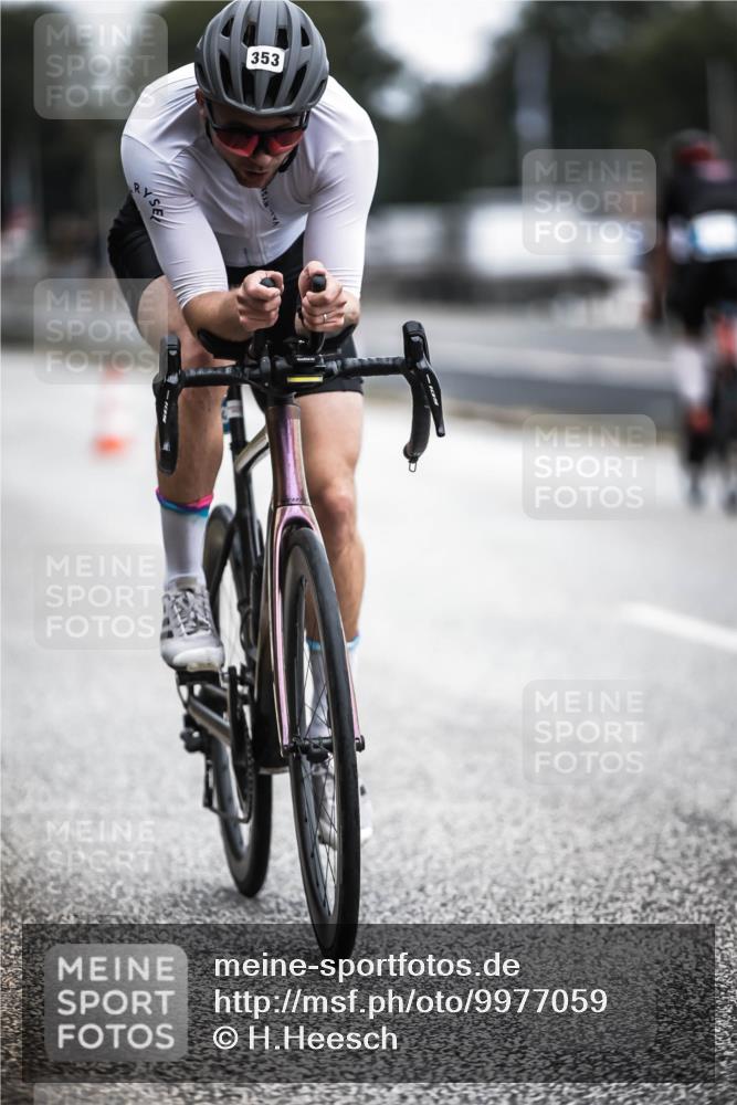 16.08.2026 - KN Förde Triathlon 2026 H.Heesch http://msf.ph/oto/9977059 16.08.2026 11:21:01 Radfahren 316, 353, 364, 379, 386, 410, 411, 430 meine-sportfotos.de