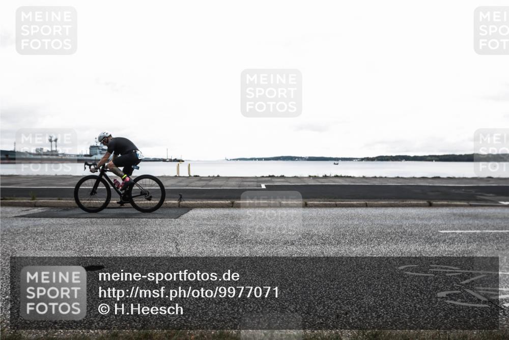 16.08.2026 - KN Förde Triathlon 2026 H.Heesch http://msf.ph/oto/9977071 16.08.2026 11:33:53 Radfahren 421, 436 meine-sportfotos.de