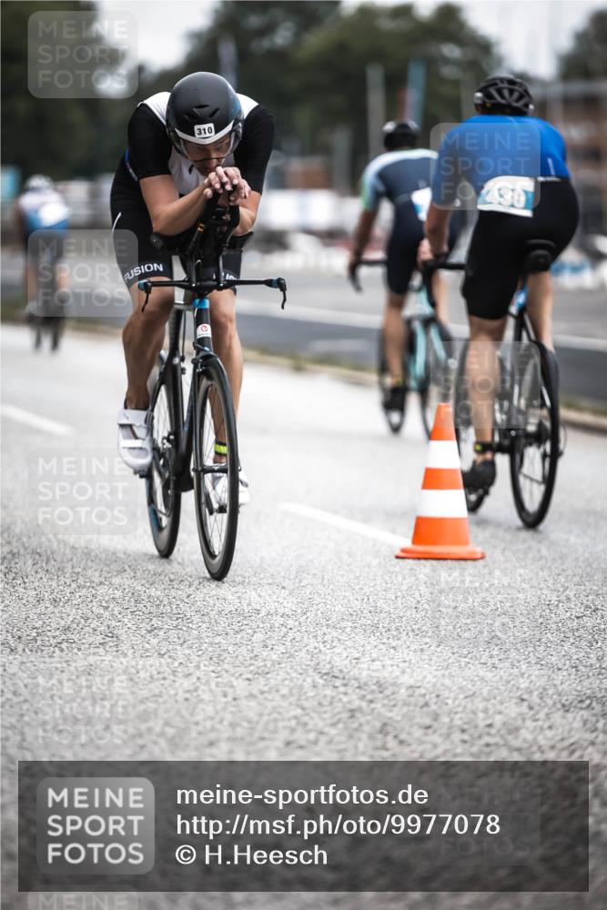 16.08.2026 - KN Förde Triathlon 2026 H.Heesch http://msf.ph/oto/9977078 16.08.2026 11:21:07 Radfahren 310, 316, 392 meine-sportfotos.de