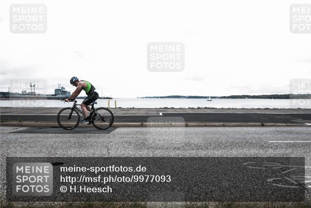 16.08.2026 - KN Förde Triathlon 2026 H.Heesch http://msf.ph/oto/9977093 16.08.2026 11:34:24 Radfahren 398, 407, 422 meine-sportfotos.de