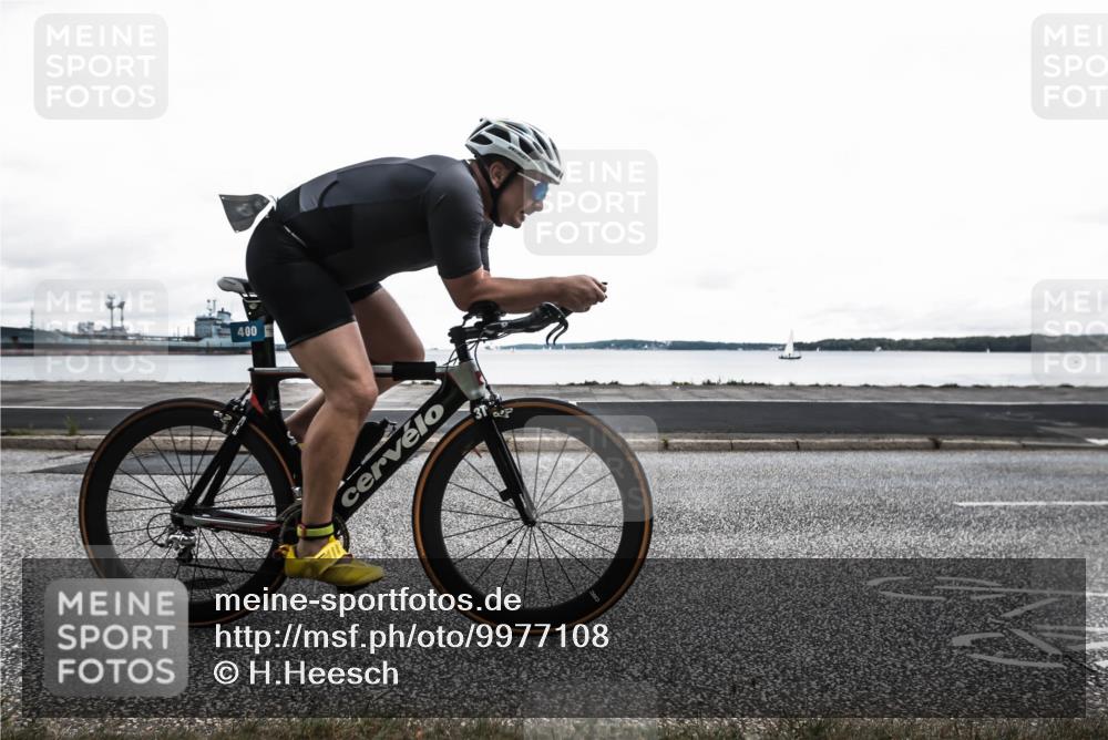 16.08.2026 - KN Förde Triathlon 2026 H.Heesch http://msf.ph/oto/9977108 16.08.2026 11:34:45 Radfahren 343, 345, 358, 374, 394, 400, 410 meine-sportfotos.de