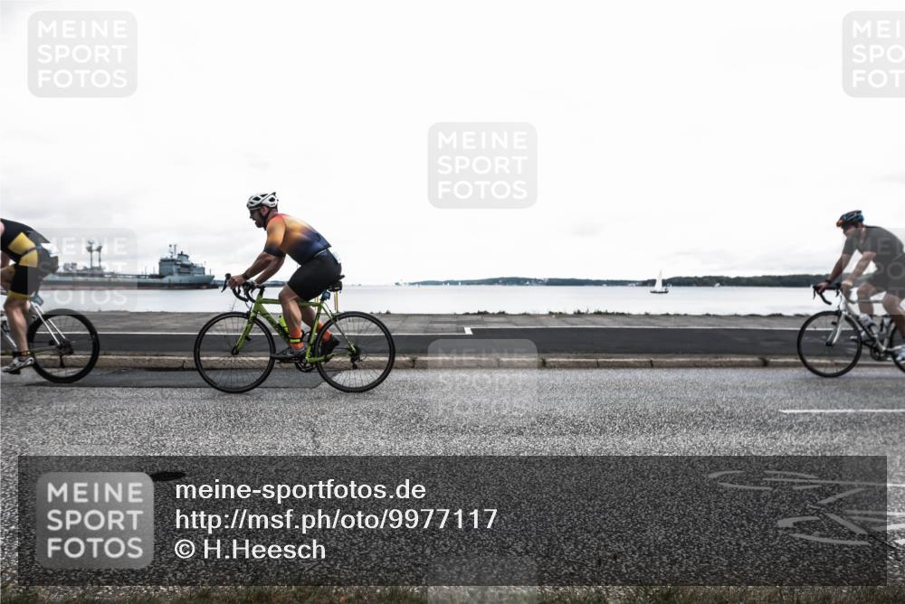 16.08.2026 - KN Förde Triathlon 2026 H.Heesch http://msf.ph/oto/9977117 16.08.2026 11:34:52 Radfahren 374, 394, 408 meine-sportfotos.de