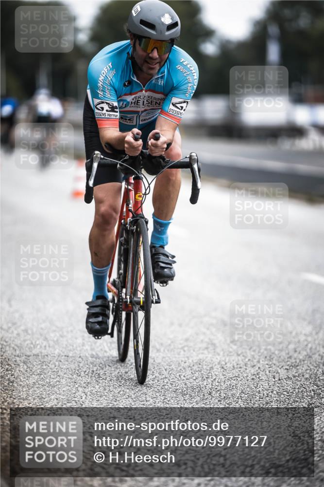 16.08.2026 - KN Förde Triathlon 2026 H.Heesch http://msf.ph/oto/9977127 16.08.2026 11:21:13 Radfahren 312, 320, 338 meine-sportfotos.de
