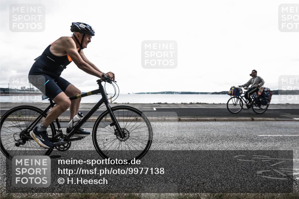 16.08.2026 - KN Förde Triathlon 2026 H.Heesch http://msf.ph/oto/9977138 16.08.2026 11:35:34 Radfahren 354, 392, 412, 437, 439 meine-sportfotos.de