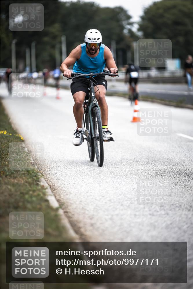 16.08.2026 - KN Förde Triathlon 2026 H.Heesch http://msf.ph/oto/9977171 16.08.2026 11:21:26 Radfahren 348, 394, 424 meine-sportfotos.de