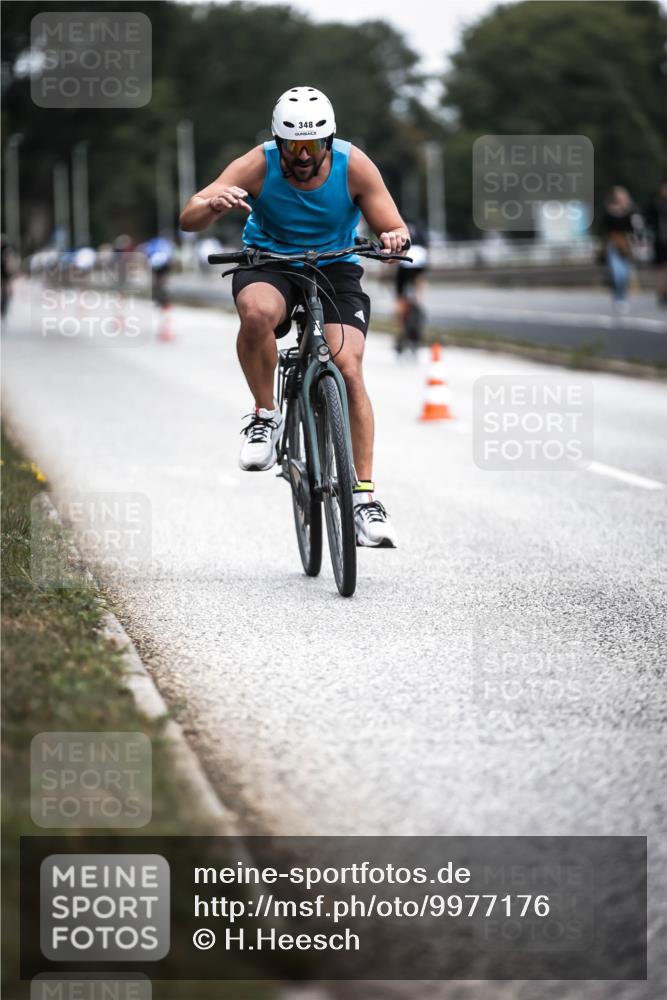 16.08.2026 - KN Förde Triathlon 2026 H.Heesch http://msf.ph/oto/9977176 16.08.2026 11:21:26 Radfahren 348, 394, 424 meine-sportfotos.de