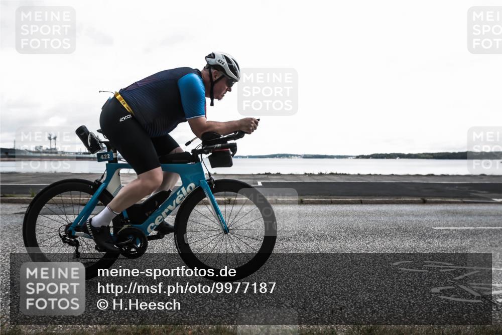 16.08.2026 - KN Förde Triathlon 2026 H.Heesch http://msf.ph/oto/9977187 16.08.2026 11:36:58 Radfahren 375, 422 meine-sportfotos.de