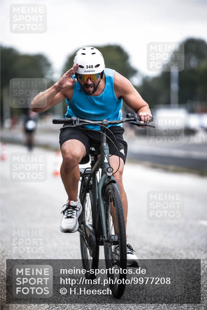 16.08.2026 - KN Förde Triathlon 2026 H.Heesch http://msf.ph/oto/9977208 16.08.2026 11:21:27 Radfahren 348, 394, 424 meine-sportfotos.de