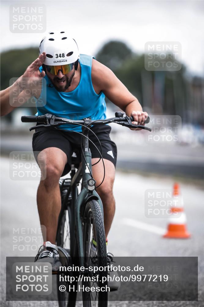 16.08.2026 - KN Förde Triathlon 2026 H.Heesch http://msf.ph/oto/9977219 16.08.2026 11:21:27 Radfahren 348, 394, 424 meine-sportfotos.de