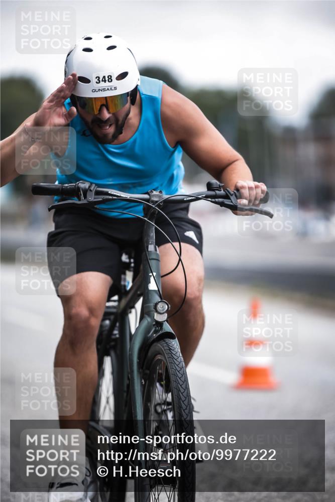 16.08.2026 - KN Förde Triathlon 2026 H.Heesch http://msf.ph/oto/9977222 16.08.2026 11:21:27 Radfahren 348, 394, 424 meine-sportfotos.de