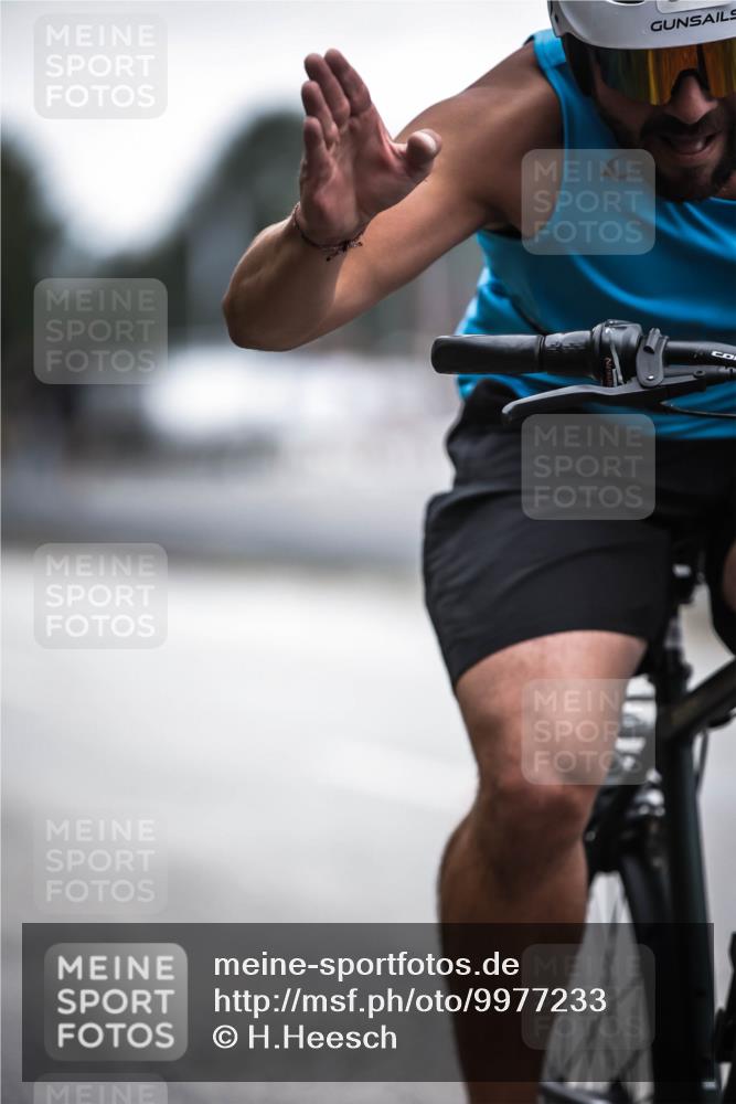16.08.2026 - KN Förde Triathlon 2026 H.Heesch http://msf.ph/oto/9977233 16.08.2026 11:21:27 Radfahren 348, 394, 424 meine-sportfotos.de
