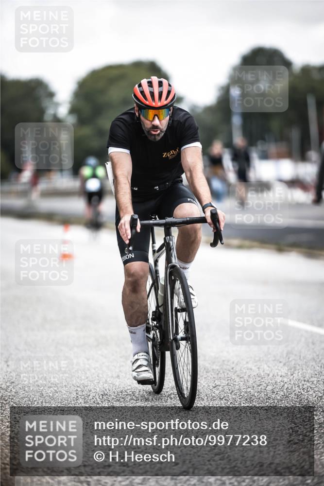 16.08.2026 - KN Förde Triathlon 2026 H.Heesch http://msf.ph/oto/9977238 16.08.2026 11:21:35 Radfahren 352, 426, 436 meine-sportfotos.de