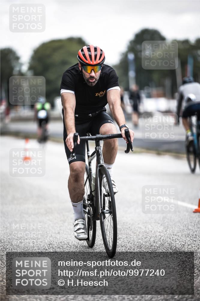 16.08.2026 - KN Förde Triathlon 2026 H.Heesch http://msf.ph/oto/9977240 16.08.2026 11:21:35 Radfahren 352, 426, 436 meine-sportfotos.de