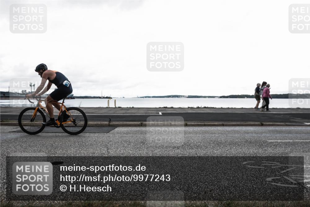 16.08.2026 - KN Förde Triathlon 2026 H.Heesch http://msf.ph/oto/9977243 16.08.2026 11:38:20 Radfahren 384 meine-sportfotos.de