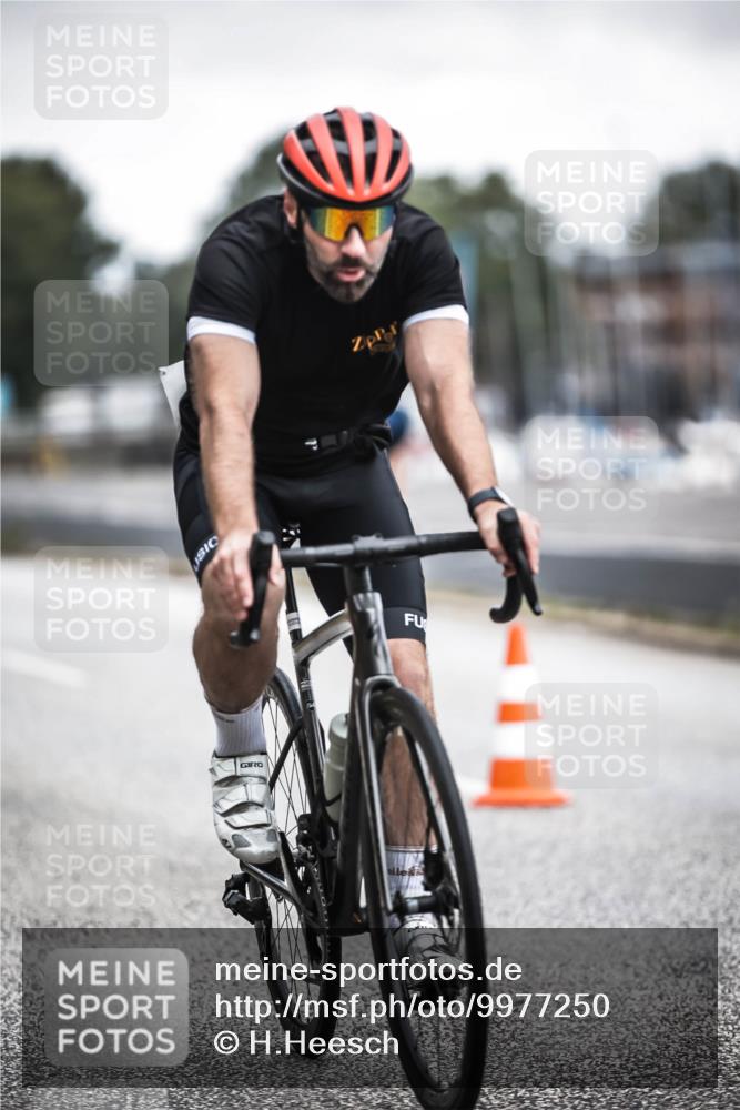 16.08.2026 - KN Förde Triathlon 2026 H.Heesch http://msf.ph/oto/9977250 16.08.2026 11:21:35 Radfahren 352, 426, 436 meine-sportfotos.de