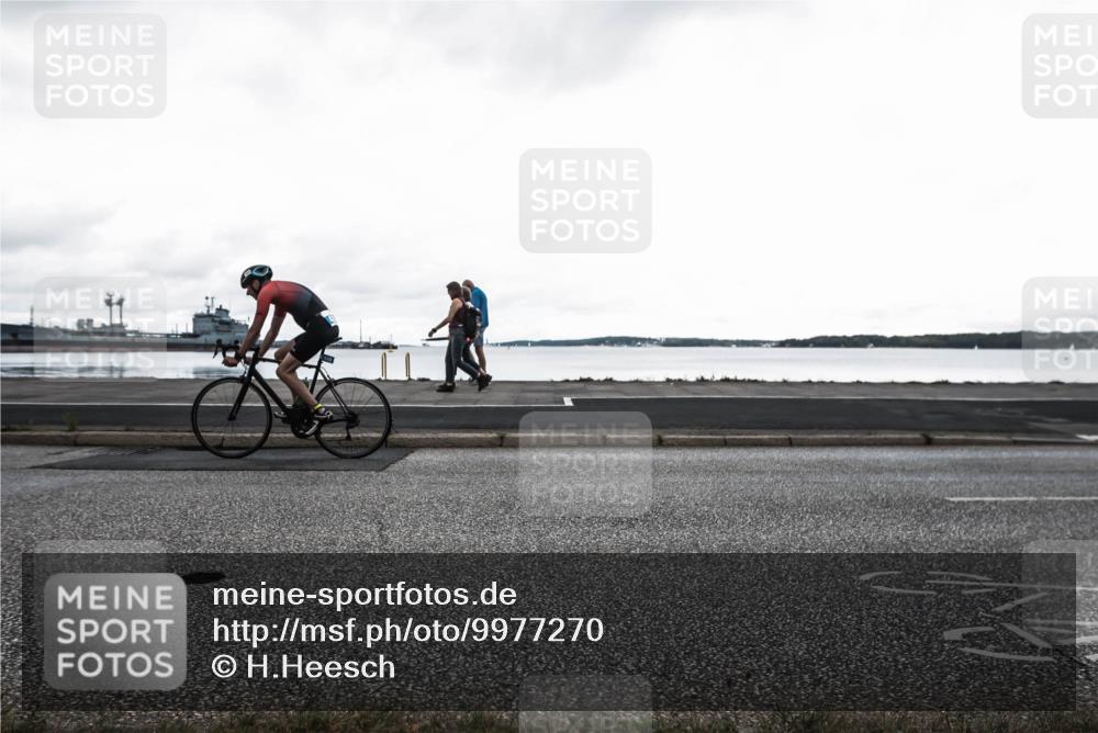 16.08.2026 - KN Förde Triathlon 2026 H.Heesch http://msf.ph/oto/9977270 16.08.2026 11:39:29 Radfahren  meine-sportfotos.de