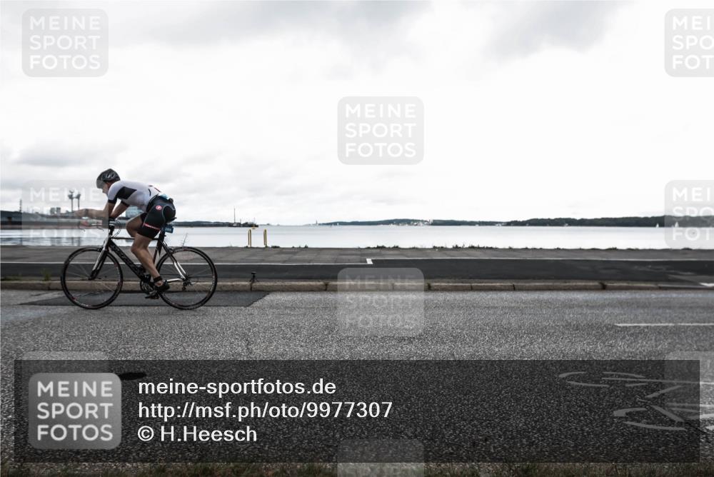 16.08.2026 - KN Förde Triathlon 2026 H.Heesch http://msf.ph/oto/9977307 16.08.2026 11:40:44 Radfahren 397 meine-sportfotos.de