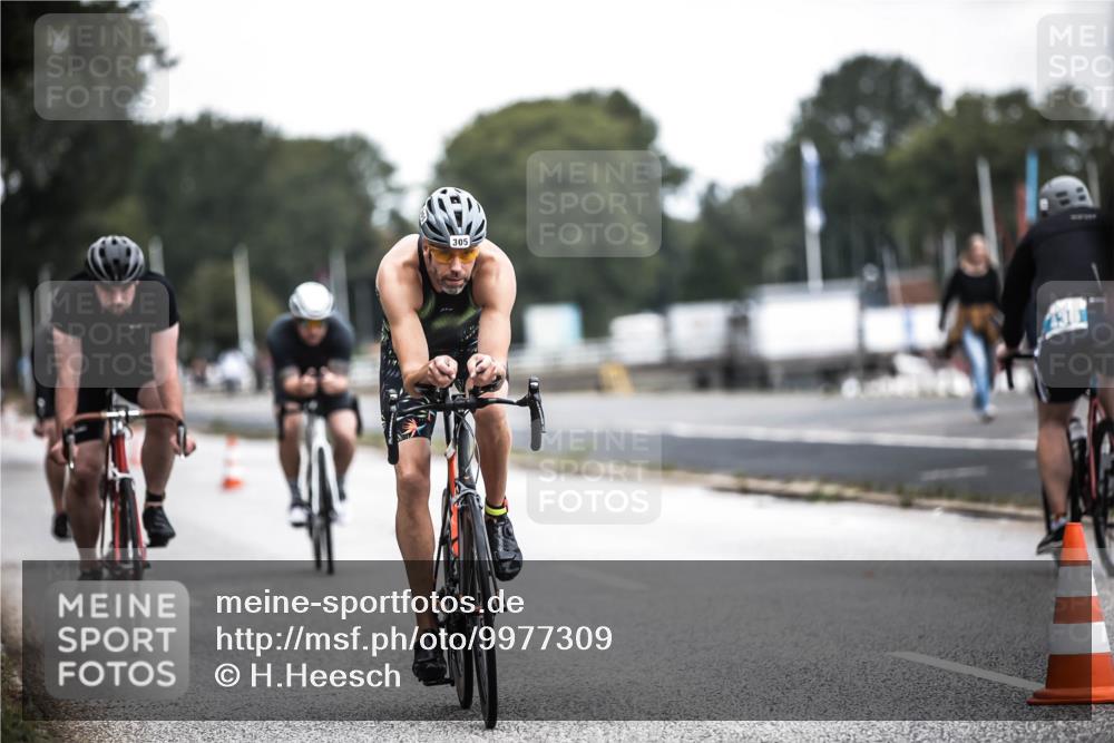 16.08.2026 - KN Förde Triathlon 2026 H.Heesch http://msf.ph/oto/9977309 16.08.2026 11:21:44 Radfahren 323, 342, 347, 365, 377 meine-sportfotos.de