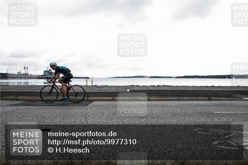 16.08.2026 - KN Förde Triathlon 2026 H.Heesch http://msf.ph/oto/9977310 16.08.2026 11:40:51 Radfahren 378 meine-sportfotos.de