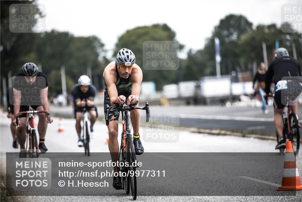 16.08.2026 - KN Förde Triathlon 2026 H.Heesch http://msf.ph/oto/9977311 16.08.2026 11:21:44 Radfahren 323, 342, 347, 365, 377 meine-sportfotos.de