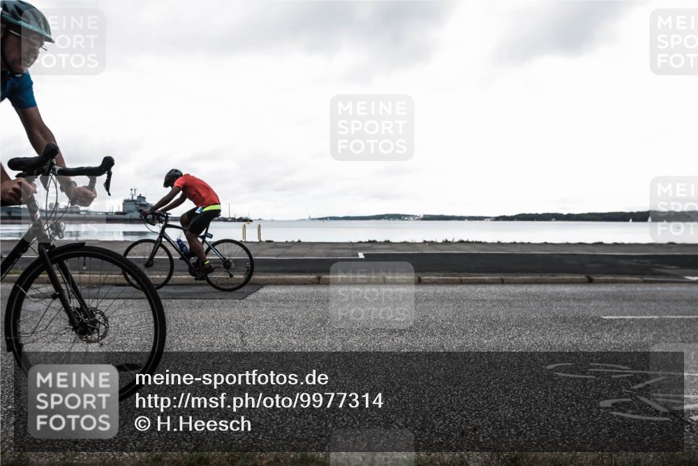 16.08.2026 - KN Förde Triathlon 2026 H.Heesch http://msf.ph/oto/9977314 16.08.2026 11:41:06 Radfahren 368, 369, 372, 384, 801, 803 meine-sportfotos.de